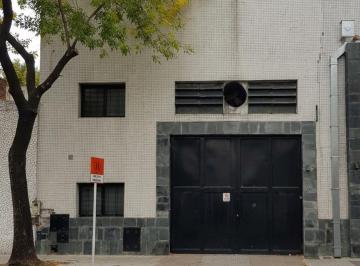 Depósito · 1450m² · Galpón - Depósito 1.450 m² C/ Oficinas, Doble Acceso y Red de Incendio – Pompeya - Alquiler