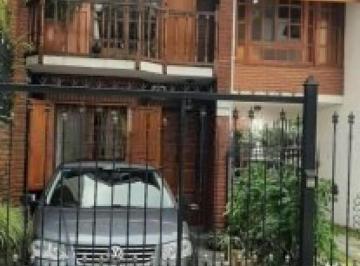 Departamento · 109m² · 5 Ambientes · Triplex en Venta - 4 Dorm. 2 Baños - San Bernardo del Tuyú