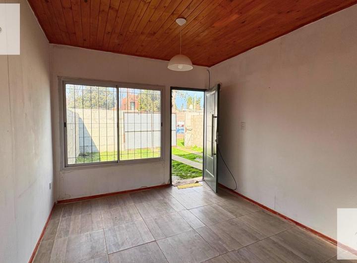Casa · 70m² · 2 Ambientes · 1 Cochera