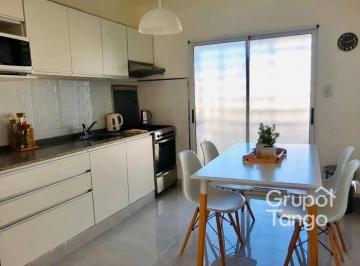 Departamento · 80m² · 4 Ambientes · Venta Departamento Recoleta Cuatro Ambientes Apto Credito
