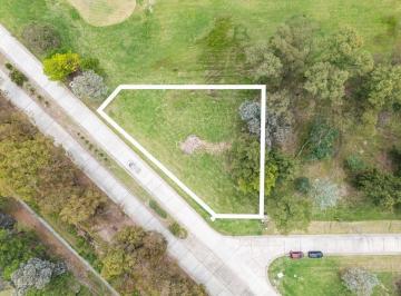Terreno · 1238m² · Lote en Esquina con Fondo Golf Saint Thomas Centro