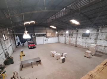 Depósito · 642m² · 2 Ambientes · 1 Cochera · Alquiler Galpon Magallanes Al 1200 Zona Oeste Belgrano - Rosario