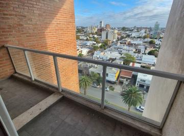 Departamento · 63m² · 3 Ambientes · 1 Cochera · Venta Departamento 2 Dorm. Blvd. España con Cochera