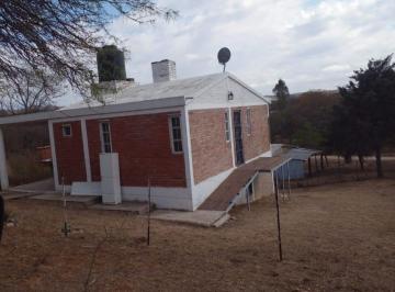 Casa · 85m² · 3 Dormitorios · 1 Cochera · Casa en Jose de La Quintana
