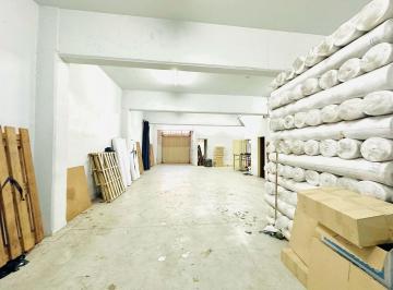 Local comercial · 466m² · 1 Ambiente · Local/galpón/ Edificio en Venta en Valentin Alsina