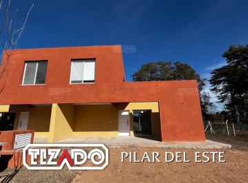 Casa · 80m² · 3 Ambientes · Alquiler Anual Casa 2 Dorm Casas Santa Guadalupe
