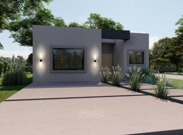 Casa · 147m² · 4 Ambientes · Casa en Venta en Santa Lucia, Pilar del Este, Pilar