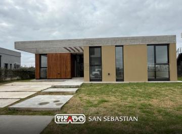 Casa · 161m² · 4 Ambientes · 1 Cochera · Casa en Venta en San Sebastian - Area 7, San Sebastian, Escobar