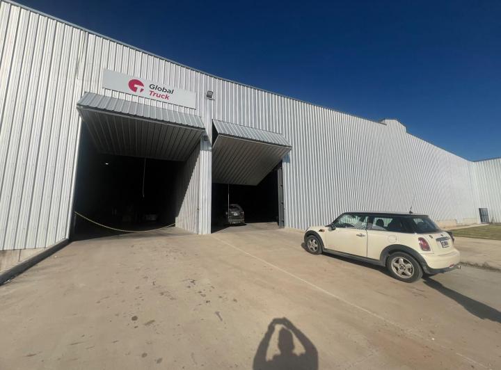 Bodega-Galpón · 2400m²