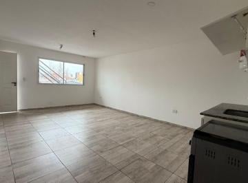 Departamento en Alquiler de 3 ambientes Caseros · Departamento 3 Ambientes