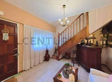 PH · 120m² · 4 Ambientes · Venta PH 4 Ambientes en Monte Castro