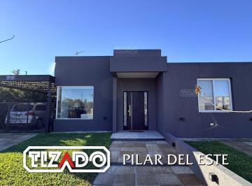 Casa · 144m² · 5 Ambientes · 2 Cocheras · Casa en Venta en San Ramón, Pilar del Este, Pilar