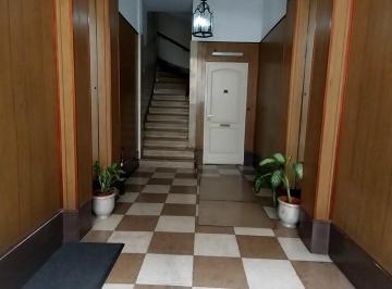 Departamento de 3 ambientes, Monserrat · Departamento de 69 m² con 2 Dorm. en Venta en Monserrat