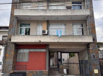 Departamento de 2 ambientes, Esteban Echeverría · Venta - Departamento 2 Ambientes con Cochera en Luis Guillón
