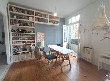 Departamento · 68m² · 4 Ambientes · Departamento de 4 Ambientes Tipo PH con Balcón en Venta - Barracas