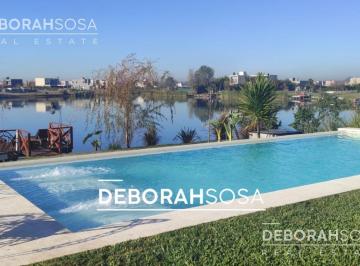 Casa · 200m² · 5 Ambientes · 11 Cocheras · Casa en Venta - Al Agua con Muelle - Barrio El Cantón - Escobar