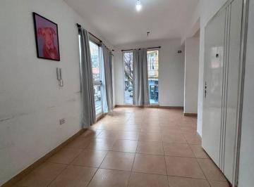 Departamento de 2 ambientes, San Cristobal · Alquiler de Departamento de 2 Ambientes Frente en San Cristobal