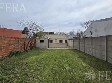 PH · 68m² · 3 Ambientes · Venta PH 3 Ambientes con Jardín en Bernal