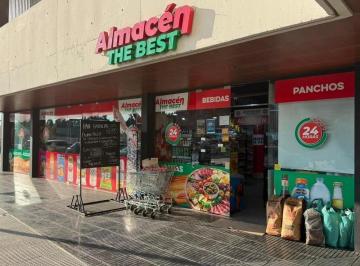 Local comercial · 105m² · 1 Ambiente · Local en Alquiler - Complejo Via Vento