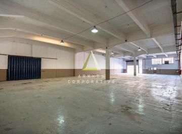 Bodega-Galpón · 576m² · Galpón en Alquiler en Jose León Suarez