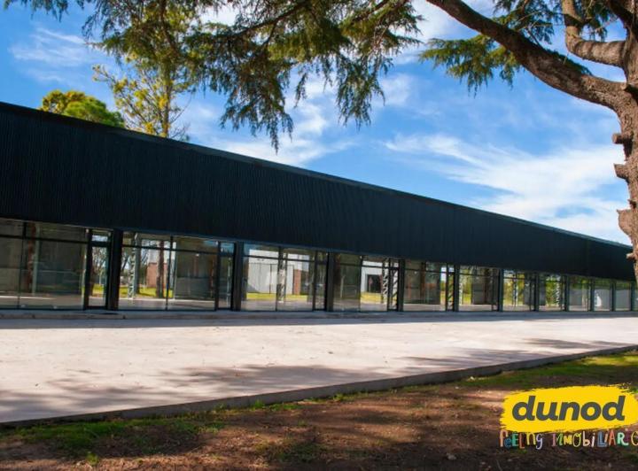 Bodega-Galpón · 1843m²
