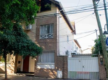 Casa · 100m² · 4 Ambientes · 1 Cochera · Casa de 4 Ambientes con Cochera en Venta en Olivos