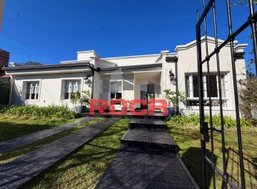 Casa de 8 ambientes, San Salvador de Jujuy · Casa en Venta Bajo La Viña – Jujuy