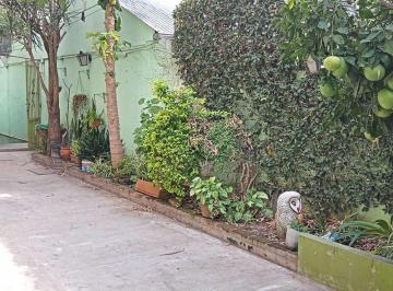 Edificio · 415m² · 2 Cocheras · Venta de Edificio en Bloque Moron Oportunidad