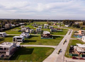 Terreno · 1m² · Lote en Venta Barrio Canning Chico, Posibilidad de Financiar