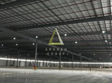 Bodega-Galpón · 4520m² · Nave Industrial en Alquiler en Pacheco Tigre