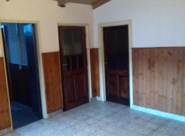 Casa de 5 ambientes, Bahía Blanca · Vendo Amplia Casa en Excelente Ubicacion!