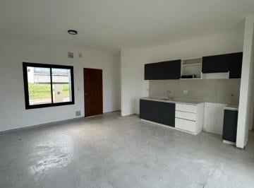 Casa · 70m² · 3 Ambientes · 1 Cochera · Duplex en Venta - Docta Etapa 4