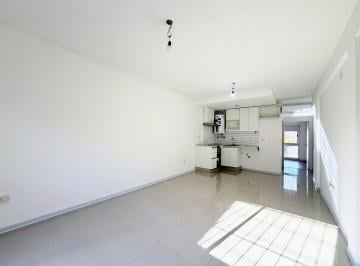 Departamento · 43m² · 2 Ambientes · Alquiler de Departamento 2 Ambientes en Ramos Mejia Muy Buen Estado Ideal Vivienda o Uso Profesional