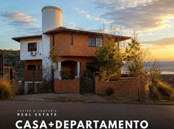 Casa · 380m² · 7 Ambientes · 1 Cochera · Venta Casa de Categoría con Vista Al Lago y La Ciudad en Altos de Las Vertientes Villa Carlos Paz