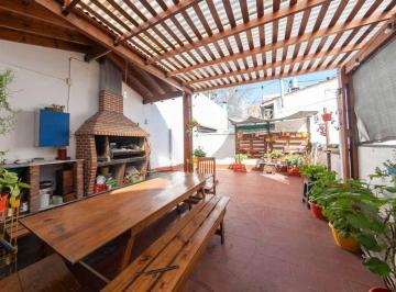 PH · 73m² · 4 Ambientes · Venta PH 3 Amb con Terraza Propia en Balvanera