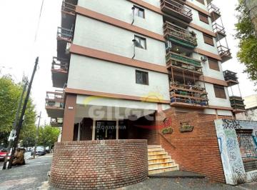 Departamento · 37m² · 2 Ambientes · Alquiler de Departamento de 2 Amb con Balcon en Ramos Mejia