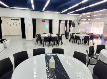 Fondo de comercio · 389m² · 1 Ambiente · Venta Fondo de Comercio. Salón de Eventos