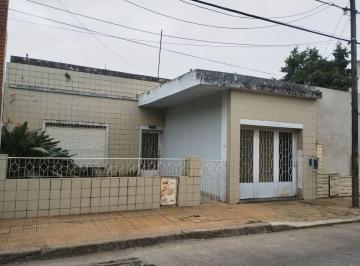 Casa · 140m² · 4 Ambientes · 1 Cochera · Venta, Casa, 4 Amb, Ciudadela