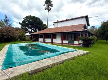 Quinta vacacional de 4 ambientes, Miramar · Excelente Quinta, Ubicada Sobre 2 Parcelas