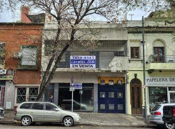 Local comercial · 458m² · Elcano y Alvarez Tomas Lote 8,66 X 37 m, Construido Cubierto 458 m² - Desc 122 m² - Total 580 m²