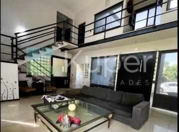 Casa · 215m² · 6 Ambientes · 3 Cocheras · Venta Casa 5 Ambientes con Pileta Barrio El Mirasol, Pilar, G. B. a. Zona Norte