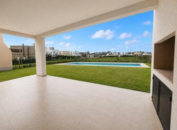 Casa · 154m² · 5 Ambientes · Venta Casa 5 Ambientes en San Pablo, Pilar, G. B. a. Zona Norte