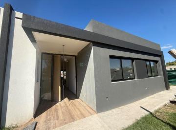 Casa · 133m² · 4 Ambientes · 2 Cocheras · Casa en Venta en Santa Sofía, Pilar del Este, Pilar