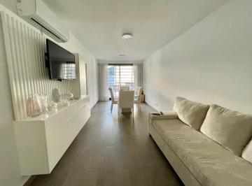 Departamento · 74m² · 4 Ambientes · 1 Cochera · Departamento de 4 Ambientes con Cochera Cubierta, Patio en Edificio con Amenities!