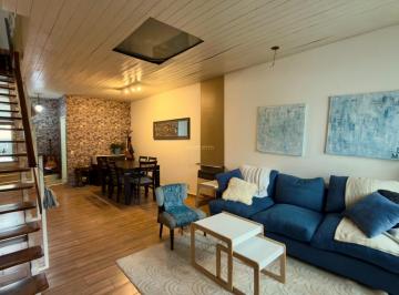 Casa · 170m² · 5 Ambientes · 2 Cocheras · Casa Dúplex en Venta en Florida, Vicente López, G. B. a. Zona Norte