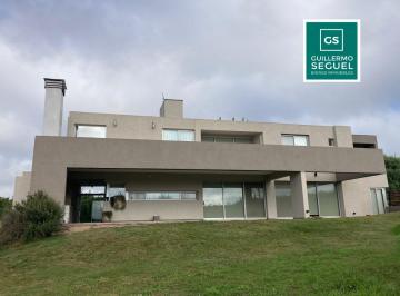 Casa de 7 ambientes, Mendiolaza · Casa en Alquiler de Estilo Moderno - 4 Dorm. en Country 4 Hojas