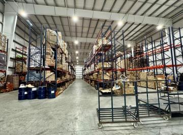 Bodega-Galpón · 2000m² · 1 Ambiente · 5 Cocheras · Alquiler Depósito 2.000 m², Escobar Logísticos Industrial Seguridad 24 Hs