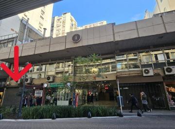 Local comercial · 44m² · 1 Ambiente · Local en Espectacular Zona Comercial de Retiro. a m de Peatonal Florida