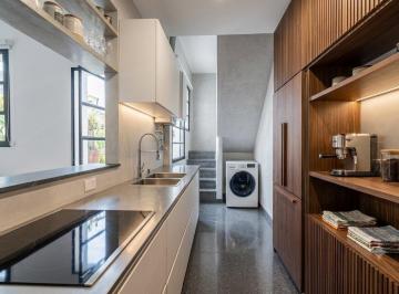 PH · 107m² · 4 Ambientes · Venta. Villa del Parque. PH. 4amb. Balcón. Terraza.