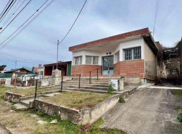 Casa de 5 ambientes, Santa María de Punilla · Casa con Local en Venta, Sobre Ruta 38, Santa María de Punilla, 3 Dorm., Gas Natural